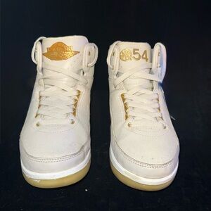 Nike Air Jordan 2 Retro Qui 54 Sneakers